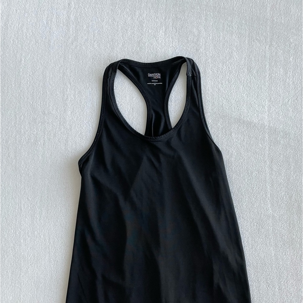 Black Workout Tank - Picture 3 of 4